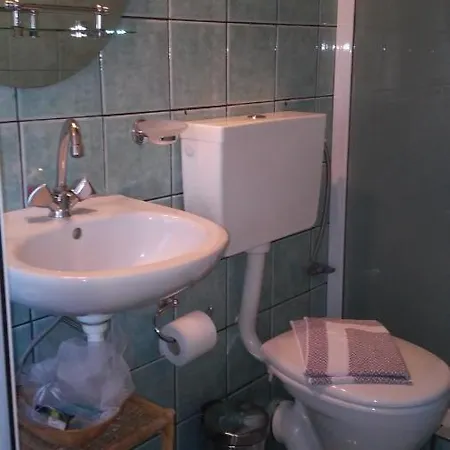Atheaton Traditional Guest ηouse 4*