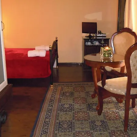 Atheaton Traditional Guest ηouse Guest house 4*