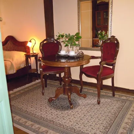 Atheaton Traditional Guest ηouse 4*