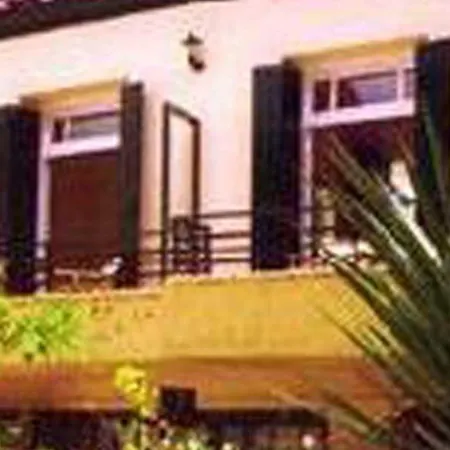 Guest house Atheaton Traditional Guest ηouse 4*