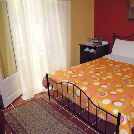 Atheaton Traditional Guest ηouse 4*