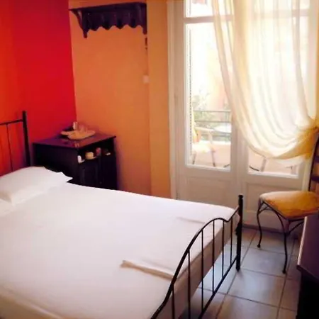 Atheaton Traditional Guest ηouse Affittacamere