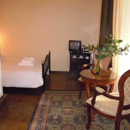 Atheaton Traditional Guest ηouse 4*